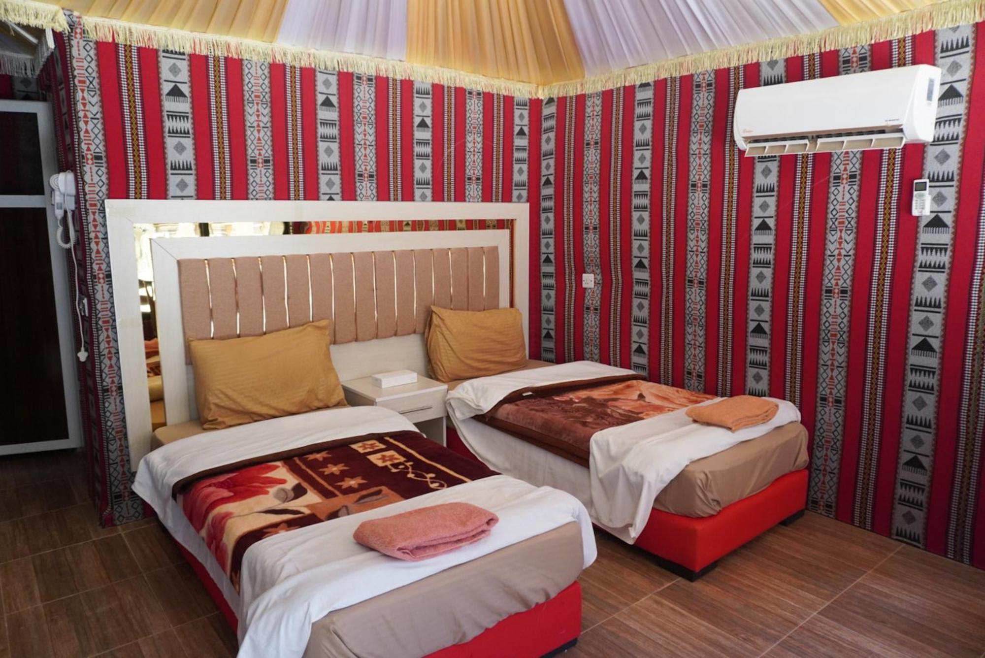 Shaheen Camp Wadi Rum Exterior foto