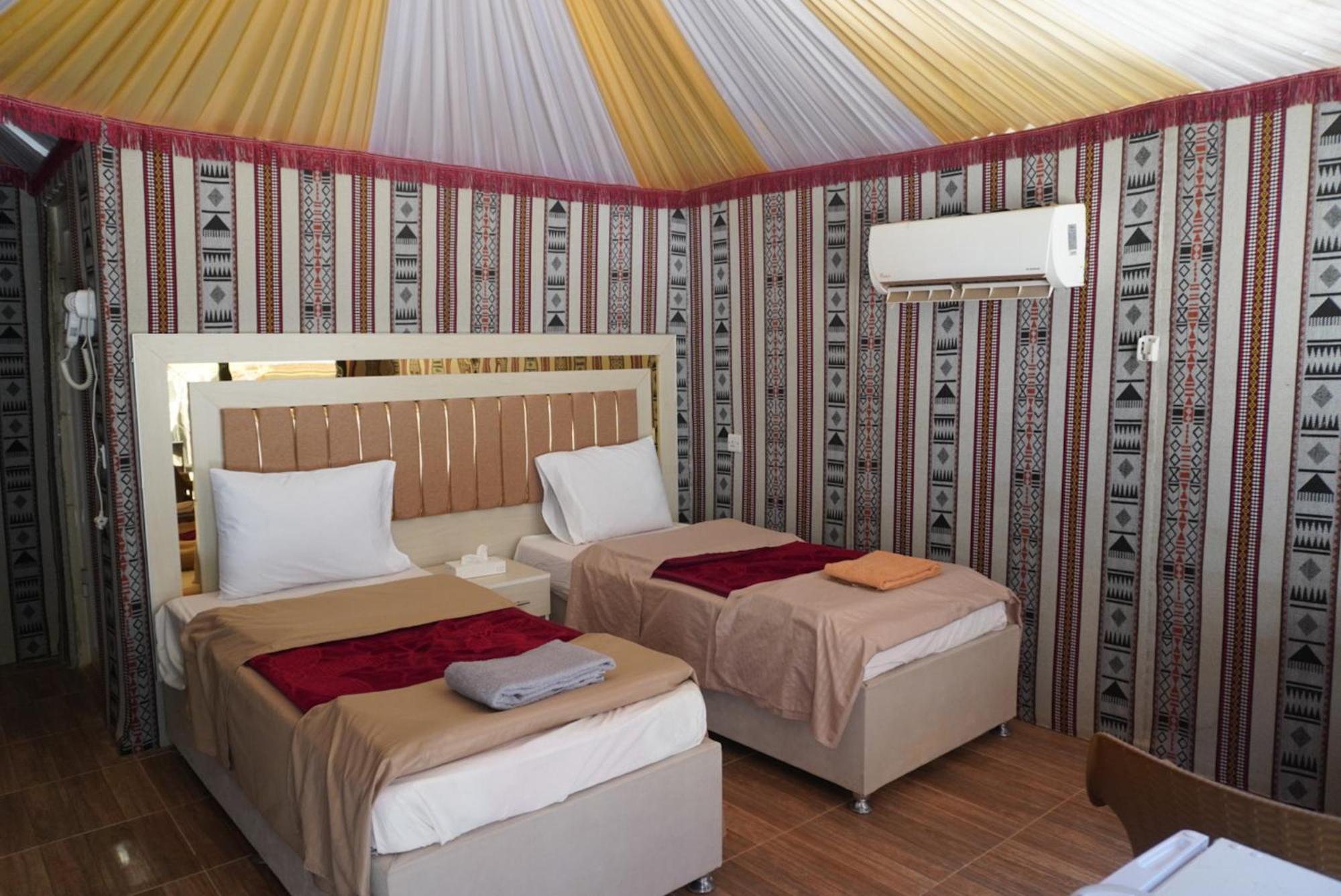 Shaheen Camp Wadi Rum Exterior foto